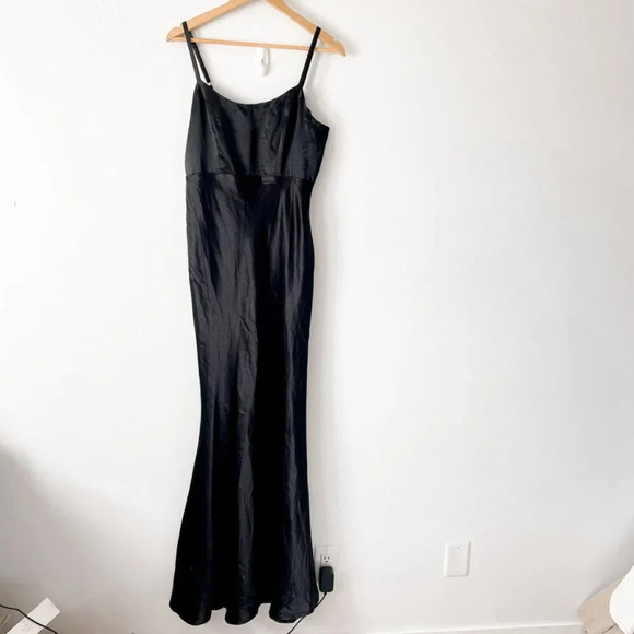 Lulus Make You  Shine Satin Mermaid Maxi Dress Gown Black Size Medium - Picture 4 of 11